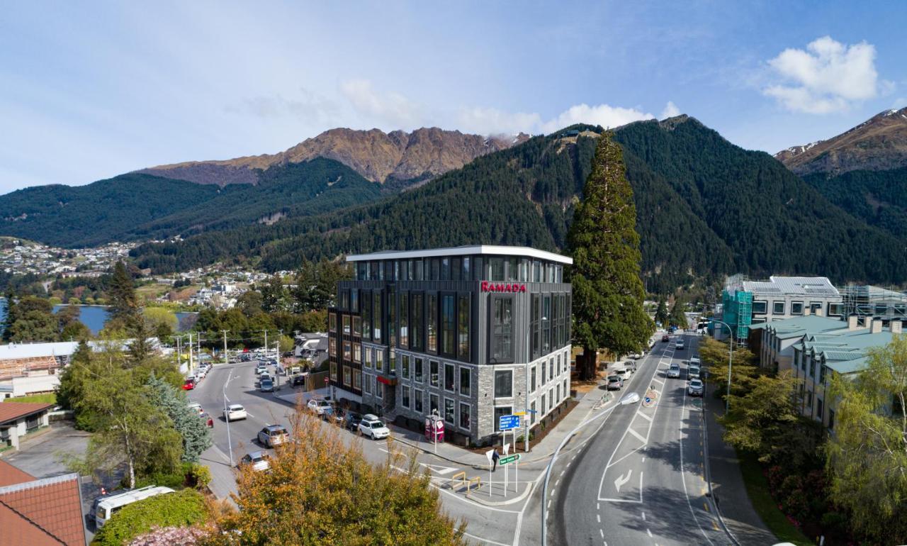 Ramada By Wyndham Queenstown Central Екстериор снимка