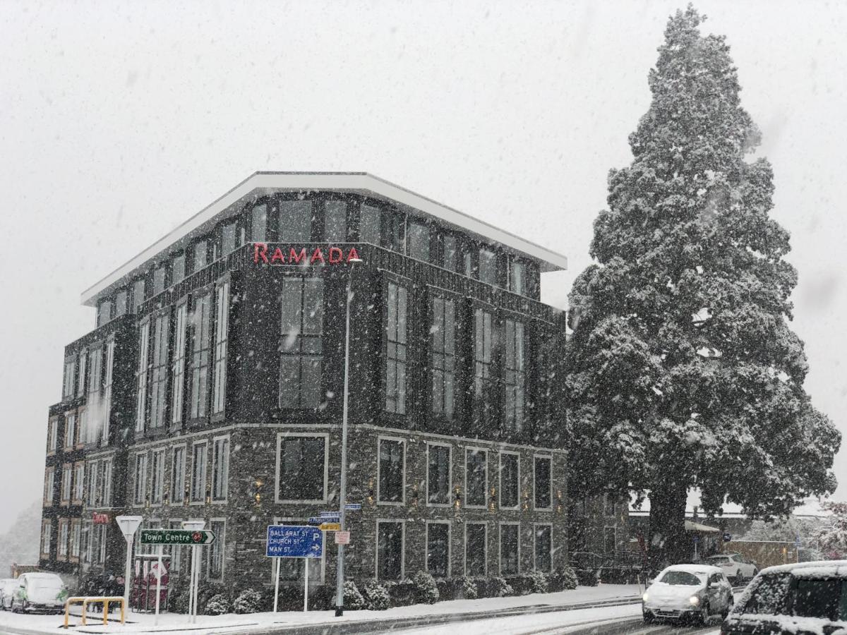 Ramada By Wyndham Queenstown Central Екстериор снимка
